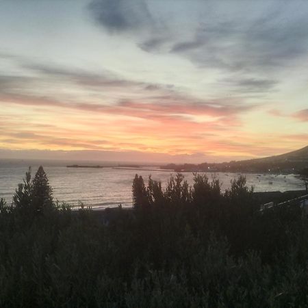 Casa Delfina Villa Simonʼs Town Екстериор снимка